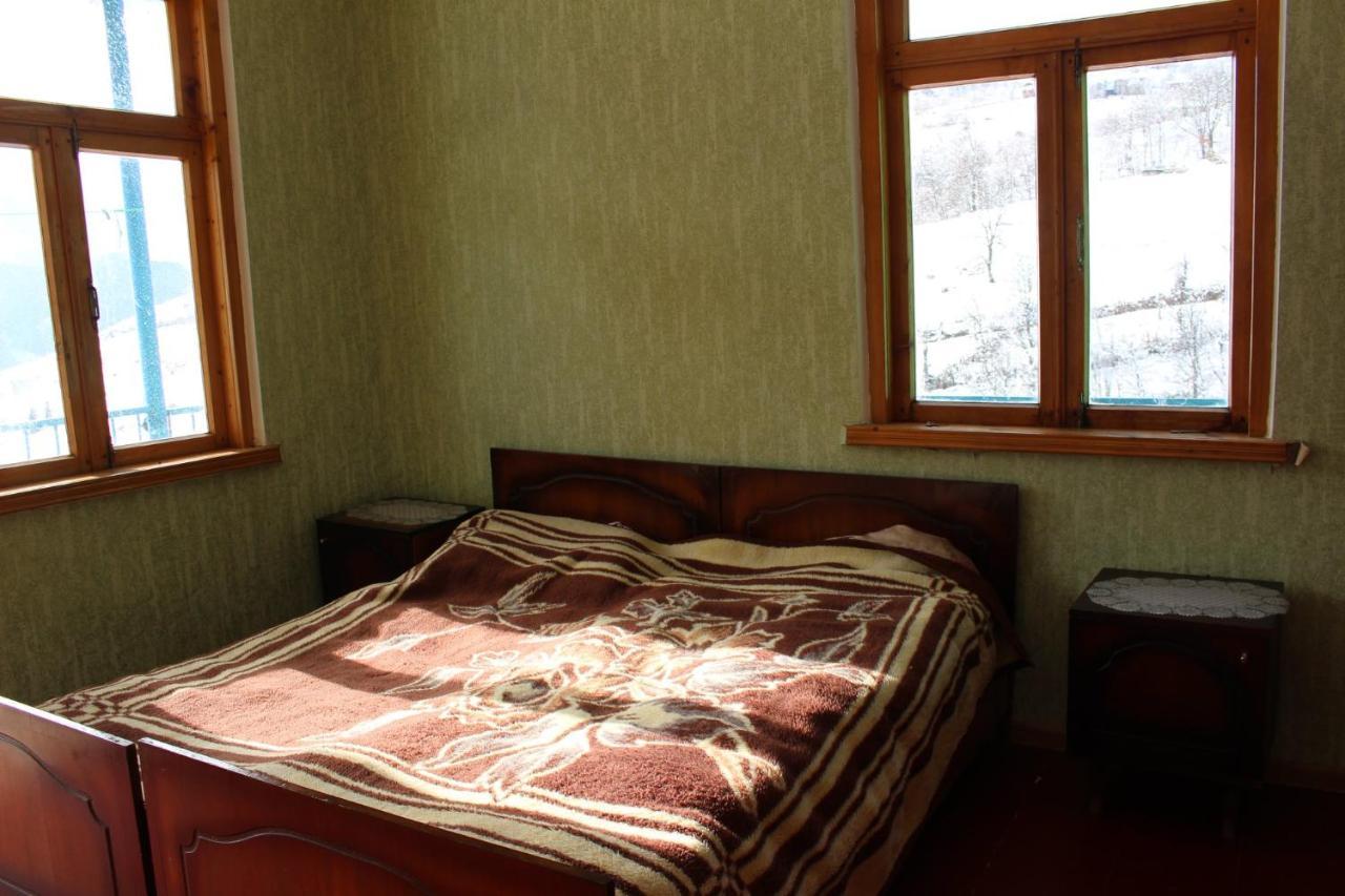 Guest House Chveni Ezo Khulo Exterior photo